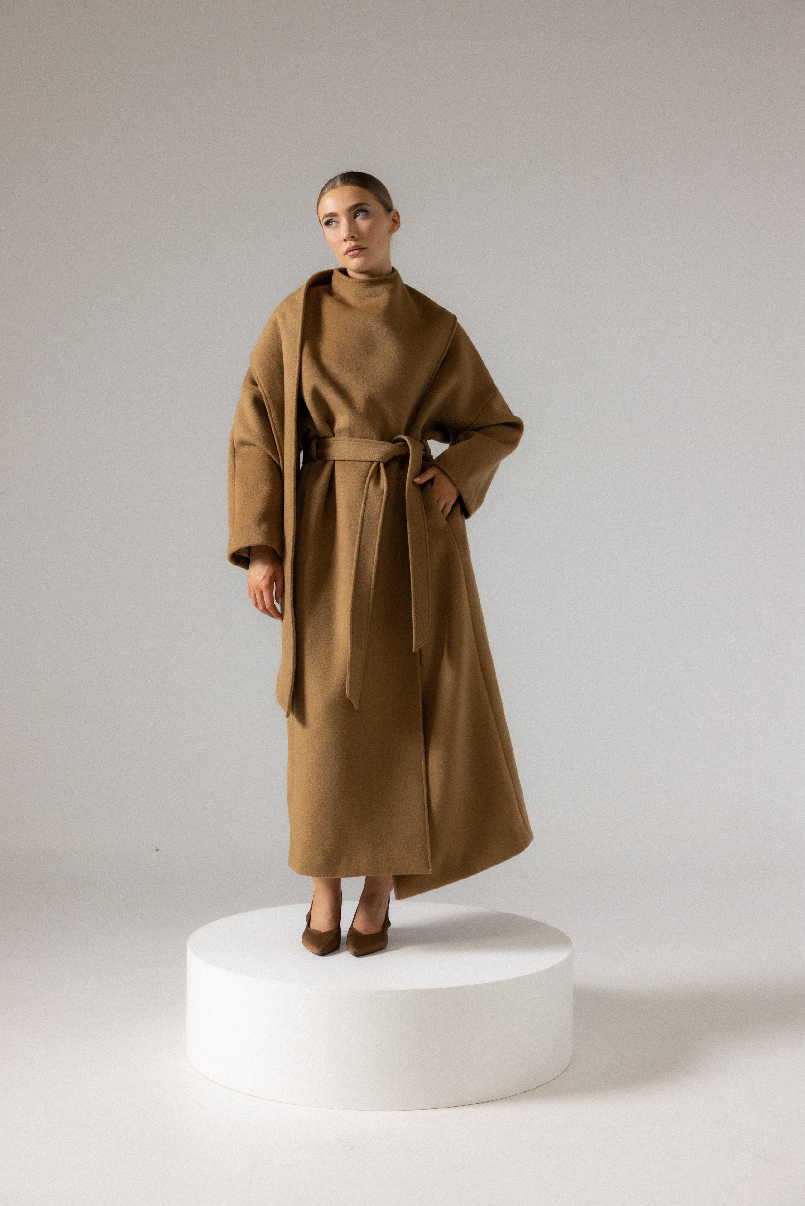 YASEMIN MAXI WRAP COAT - Image 3